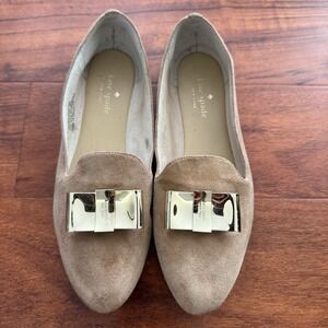 Kate Spade Nora Tan Suede Ballet Flats with Gold Engraved Bow Shoes Size 8.5M
